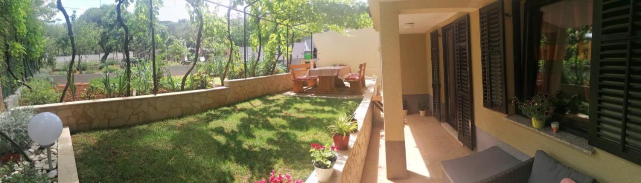 Apartment Oliva Pula Zewnętrze zdjęcie